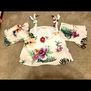 Small floral top